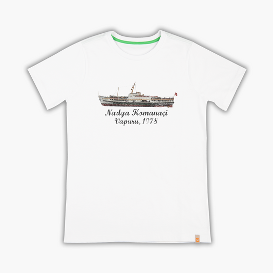 Nadya Komanachi Ferry - T-Shirt